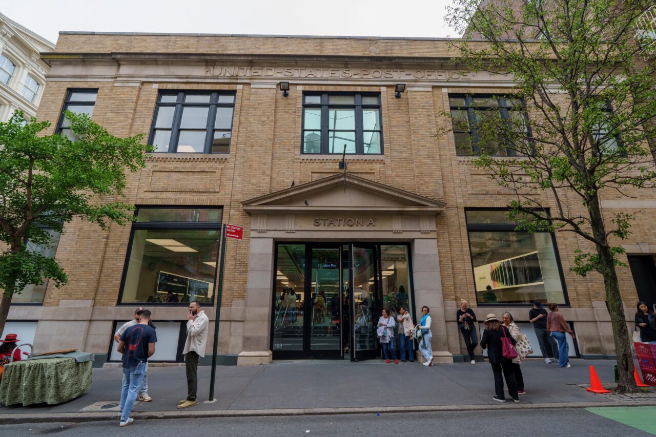 Apple Store SoHo